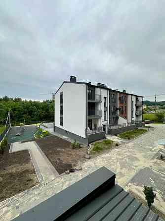 Продаж 1 кімнатна 39 мкв 3 Поверх Винники Львів секція 10 Винники