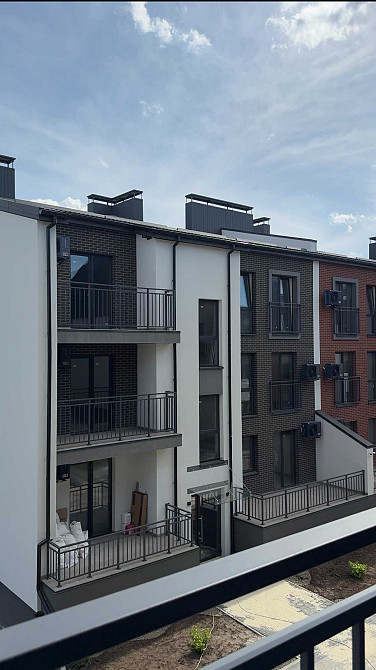 Продаж 1 кімнатна 39 мкв 3 Поверх Винники Львів секція 10 Винники - зображення 4