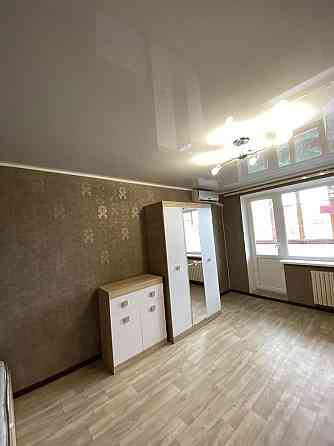 Продам 1 ком. Пр. О.Поля низ( бывш.пр.Кирова) 32000$ Днепр