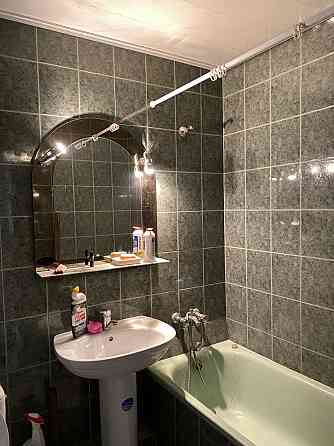 Продам 1 ком. Пр. О.Поля низ( бывш.пр.Кирова) 32000$ Днепр