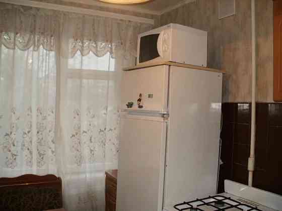 Продам  сучасну 3 кімн.  на початку пр. Слобожанський Днепр