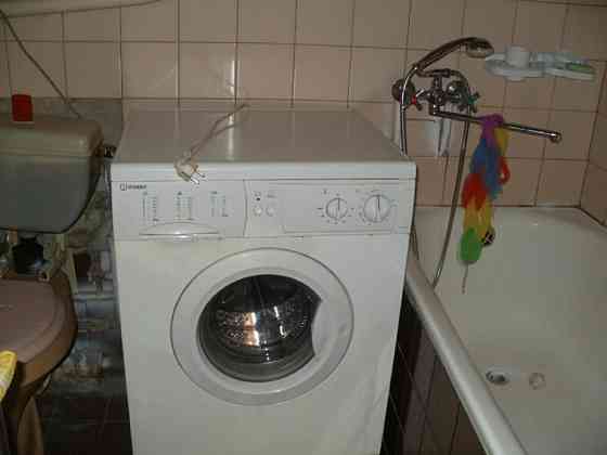 Продам  сучасну 3 кімн.  на початку пр. Слобожанський Днепр