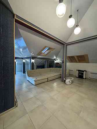 Здам елітну квартиру-студію на березі Дніпра в м.Канів. Канів