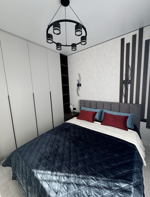 Здам! Євро 2к з дизайнерським ремонтом! ЖК Центральний 2! Перша здача Ирпень - изображение 4