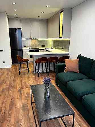 Оренда 2к квартири ЖК Варшавський Плюс Виноградар Ретровіль Київ