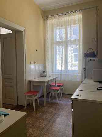 Оренда 2кімнати вул Городоцька( бічна Менцинського) центр Львов