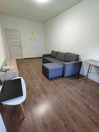 Оренда двокімнатної квартири з гаражем Львов