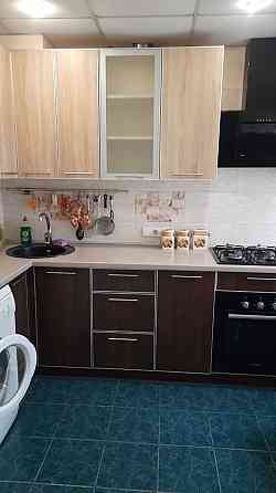 Сдам 2- ком. кв. с раздельными комнатами и  ремонтом в р-не ТЦ "ВАРУС" Запоріжжя