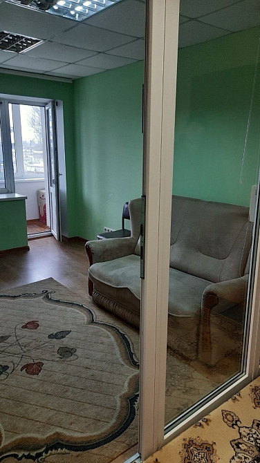 Сдам 2- ком. кв. с раздельными комнатами и  ремонтом в р-не ТЦ "ВАРУС" Запоріжжя - зображення 6