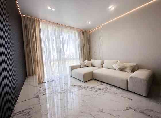 Продається 2 кімнатний пентхаус ЖК Simple Ужгород