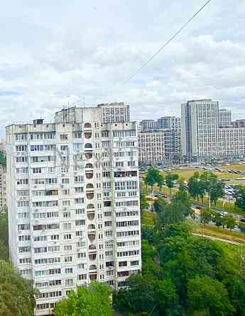 Продам однокімнатну квартиру навпроти ТРЦ Ретровіль. Київ