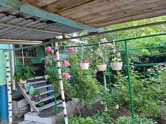 Продам  свою   двокімнатну квартиру  без посередників . Площа 50. 4 кв Николаев