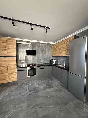 Оренда 3-к в ж/к «Атлант « з паркінгом Черновцы