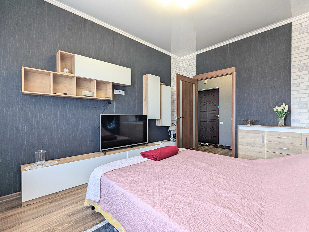 Долгосрочно. 1-комнатная в новом доме, рядом море. ЖК Зеленый гай. Бурлачья Балка - изображение 2