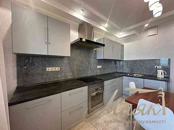 Продаж 1 кімнатної квартири по вул.Олександра Мишуги 12, метро Позняки Київ