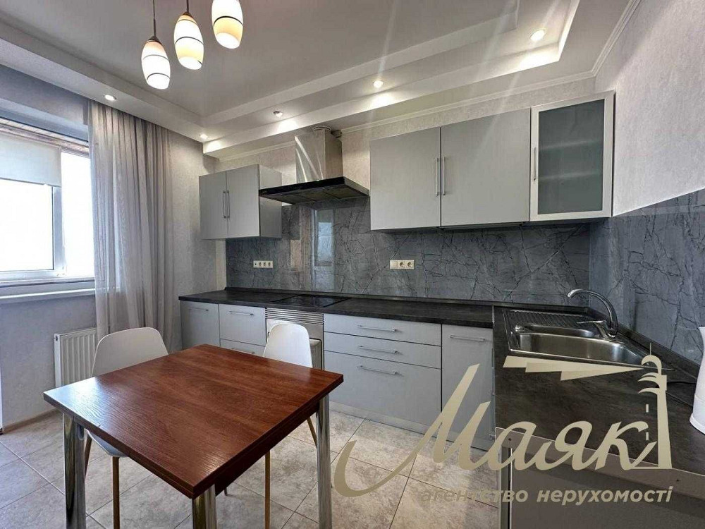 Продаж 1 кімнатної квартири по вул.Олександра Мишуги 12, метро Позняки Київ - зображення 2