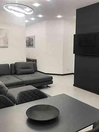 Сдам 3к квартиру в ЖК Чкаловский Центр Исполкомовская Нагорка Днепр