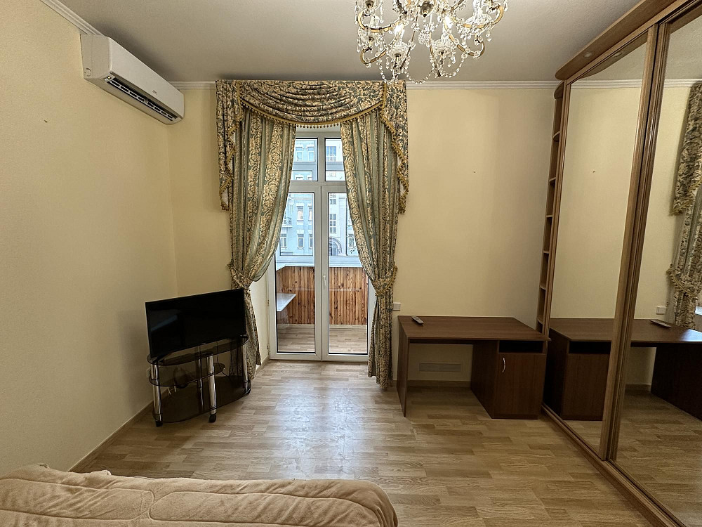 1к 40м² сталинка ул. Эспланадная, 32 Гулливер м Дворец Спорта 3 минуты Київ - зображення 4