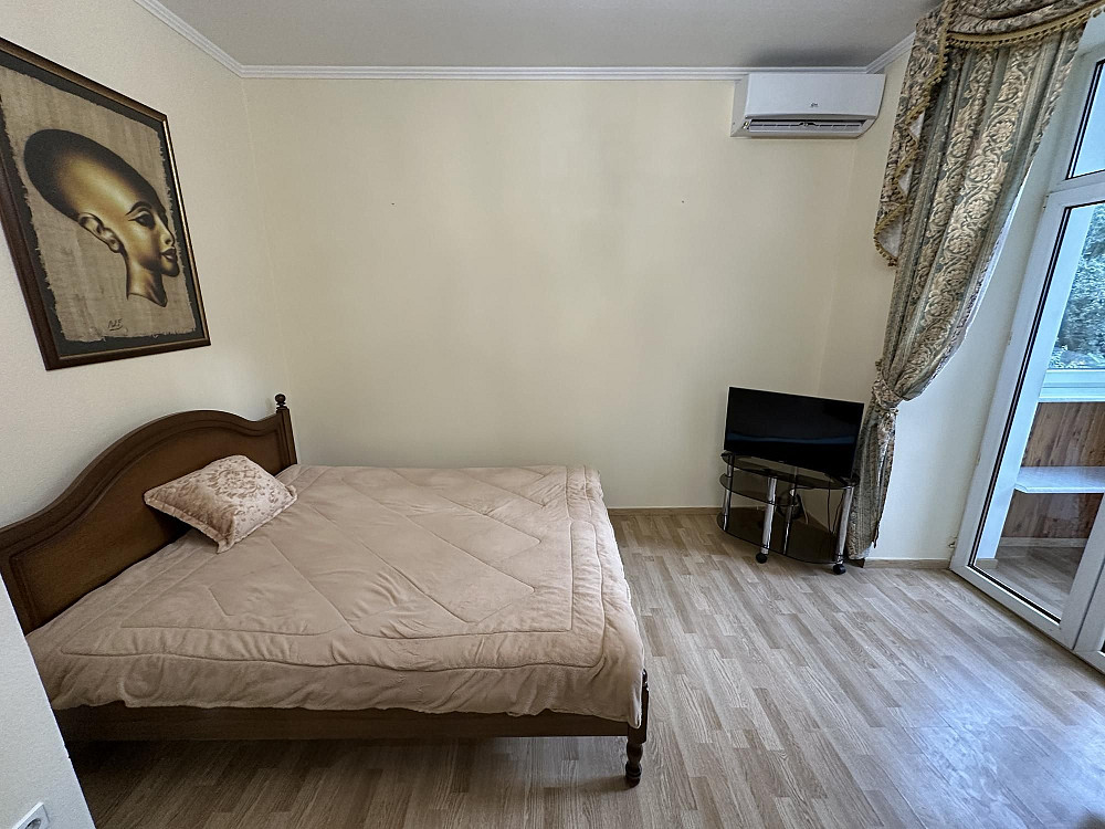 1к 40м² сталинка ул. Эспланадная, 32 Гулливер м Дворец Спорта 3 минуты Київ - зображення 2