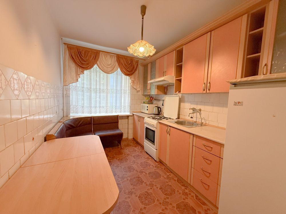 Продам 3-х кімнатну квартиру на Міцкевича Ровно - изображение 1