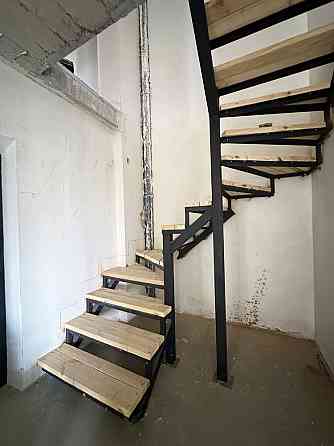 У Квартал. Ексклюзивна ДВОРІВНЕВА квартира з виглядом на басейн.5 кімн Софиевская Борщаговка