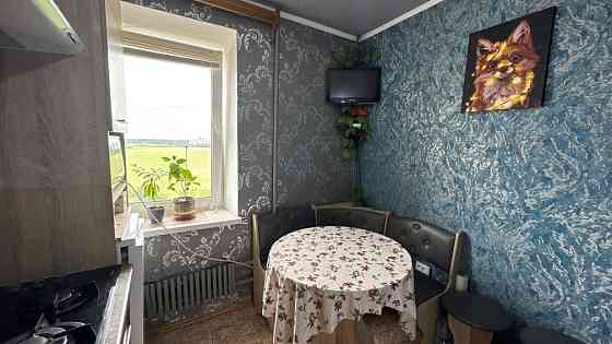 Продаж 2к квартири, окремі кімнати, гарний ремонт,в будинку новий ліфт Десна (Винницкая обл.)