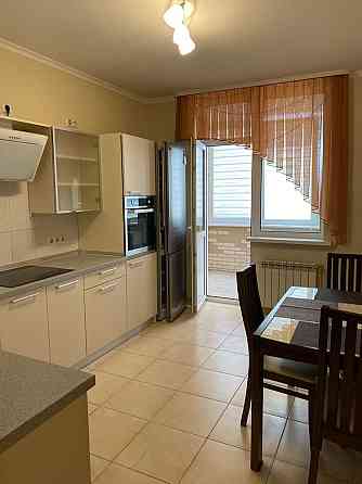 Продаж 1 кімн. квартир Троєщина Милославичи вул.Закревського 93-А ,52м Київ