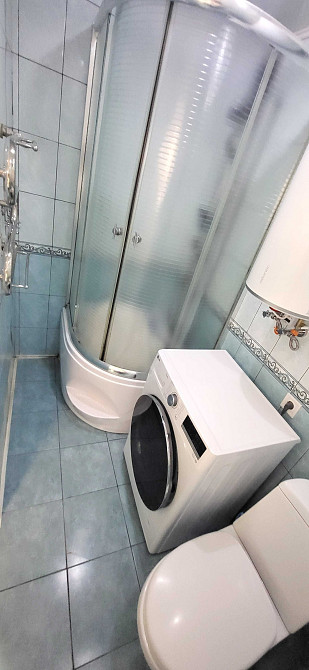 Продаж елітної 2-х к.кв. вул. Маліновського, буд. 42, ДРУГИЙ ПОВЕРХ. Запоріжжя - зображення 8