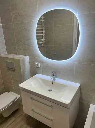 Простора та світла квартира в центрі! Хмельницкий