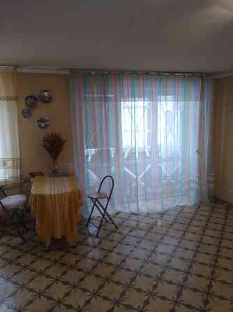 Продам 1-комнатную студию на Зерновой, рядом метро Харьков