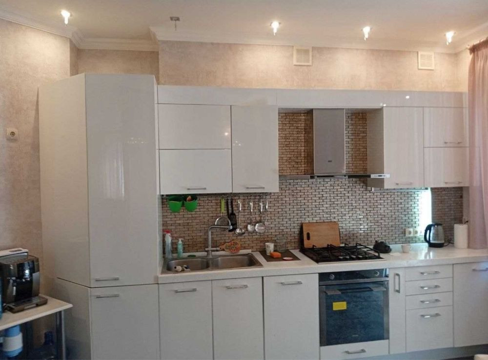 Аренда 4 ком кв Алчевских 34б, м. Я Мудрого (ПушКинская) центр Харьков - изображение 1