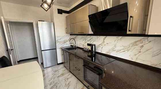 Здам в оренду сучасну 2х кімнатну квартиру в новому будинку! Хмельницький