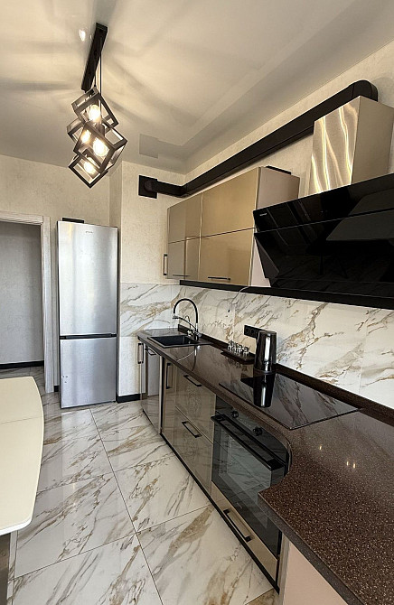 Здам в оренду сучасну 2х кімнатну квартиру в новому будинку! Хмельницький - зображення 1