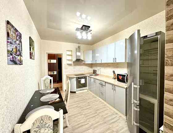 Оренда 43кв Бережанський Варшавський Яскравий Navigator Паркове місто Киев