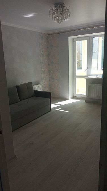 Здаю 1 кімнатну квартиру новобудова.ЖК Зелений масив . ВЛАСНИК ПЕРША З Луцк - изображение 1