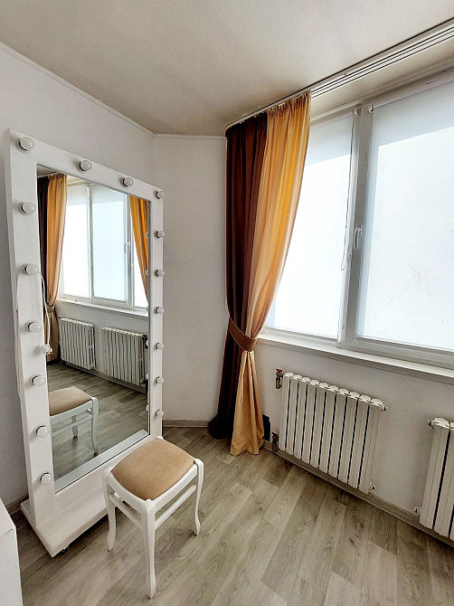 Сдам СРОЧНО уютную 2Х квартиру на Солнечном Вид на Днепр Дніпро - зображення 4