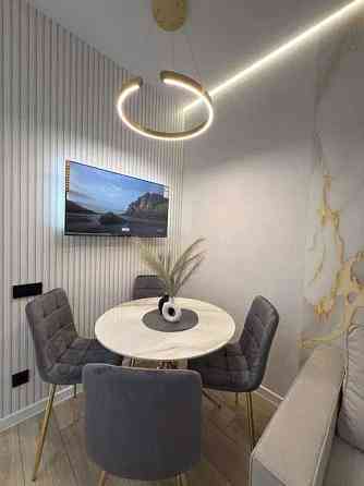 Продам 2 кімнатну квартиру з РЕМОНТОМ на 2 станції ФОНТАНУ Одесса