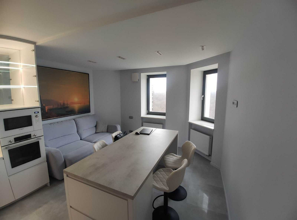 Продаётся видовая квартира с дизайнерским ремонтом в ЖК "Сокольники" Харьков - изображение 2