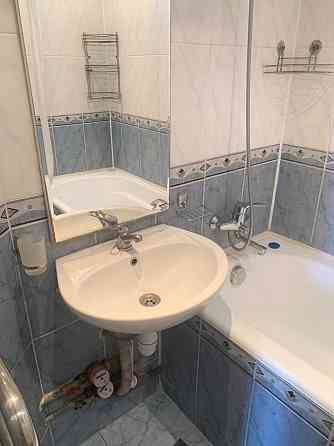 Сдам 2к Оболонський р-н вул Прирічна 33,поруч метро Киев