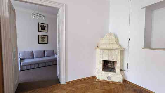 Оренда прострої двокімнатної квартири на вул. Коцюбинського 5 Львів