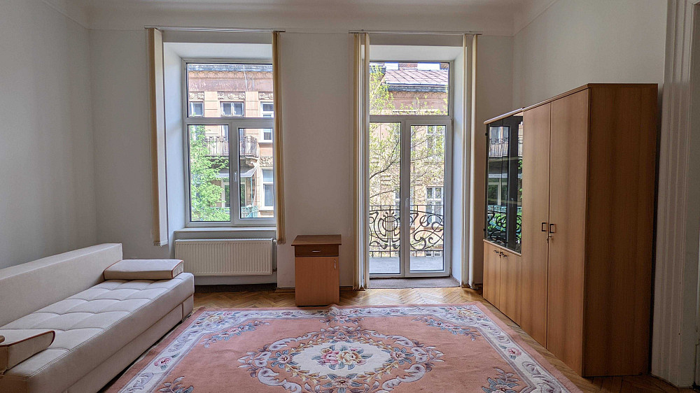 Оренда прострої двокімнатної квартири на вул. Коцюбинського 5 Львів - зображення 2