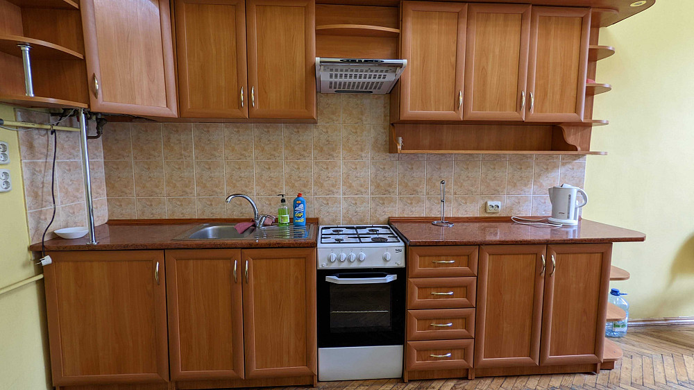 Оренда прострої двокімнатної квартири на вул. Коцюбинського 5 Львів - зображення 5