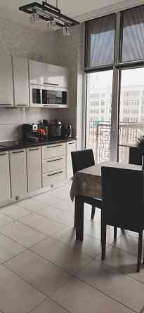 Сдам длительно однокомнатную квартиру на таирова 5 Жемчужина Лиманка