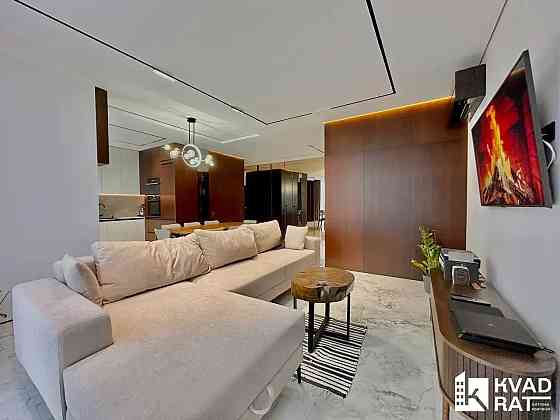 Продається  2 кімнатна квартира з кухнею студією Микитинці (Івано-Франківська обл.)