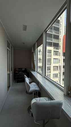 Продам 3- комнатную квартиру в Одессе, срочно , новая, три спальни. Одесса