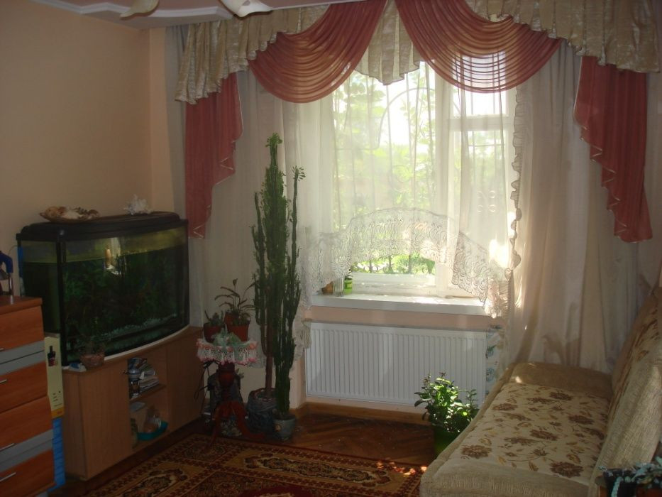 ВЛАСНИК 3кімн.сталінка поруч центру 1пов.76кв.м. з і/о,житл.стан Тернополь - изображение 1