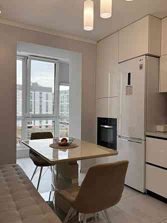 Продається 1 кімнатна Крихівці