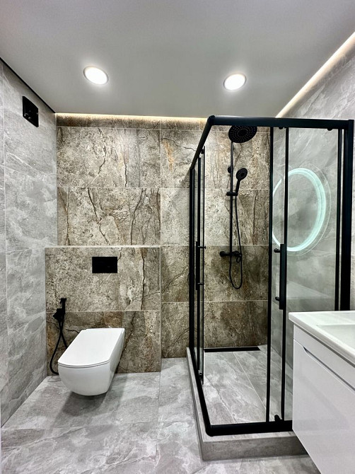 Продається простора однокімнатна квартира Івано-Франківськ - зображення 8