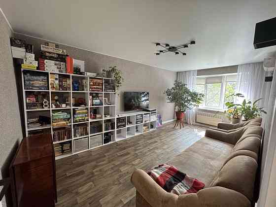 Продається 2-кімнатна квартира в м.Синельникове Синельникове