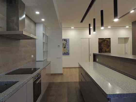 3 кімнатна квартира ЖК «Покровський Посад»   Вул.Глибочицька 32в Киев